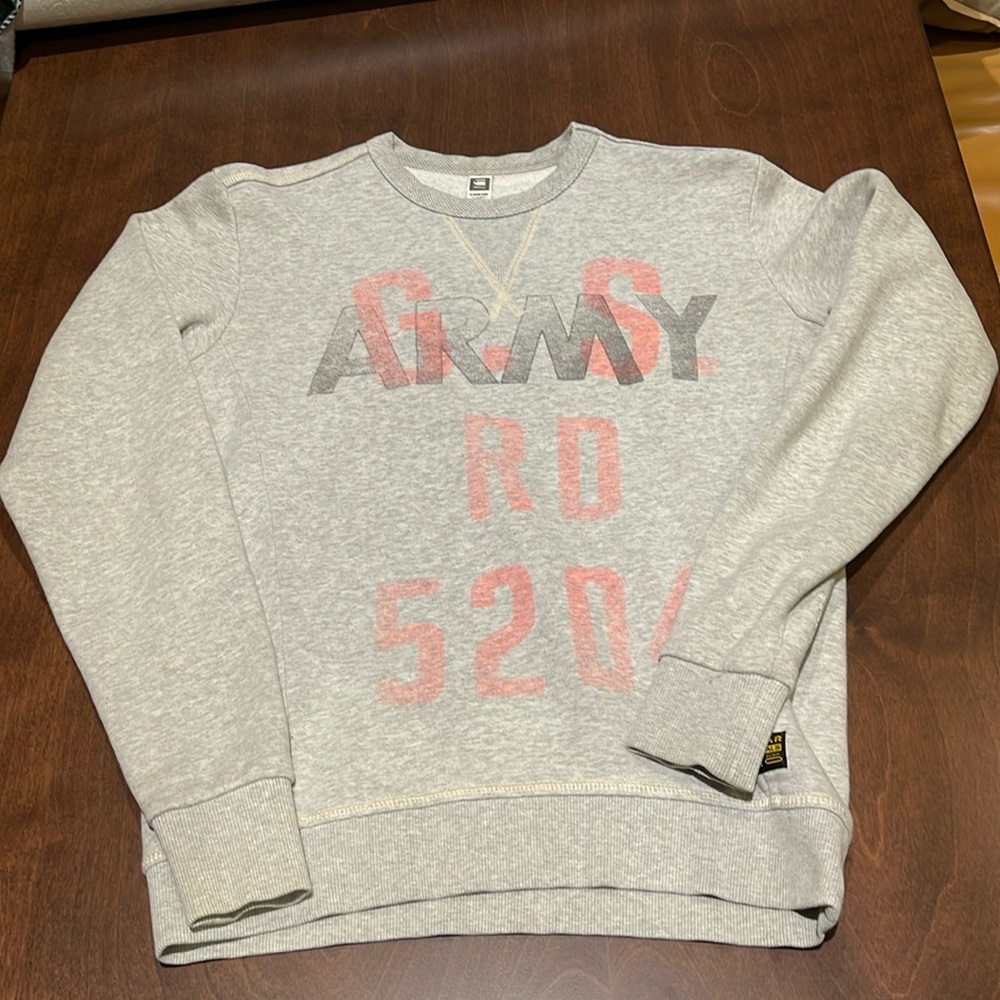 Men’s G-Star grey crew neck. Size M